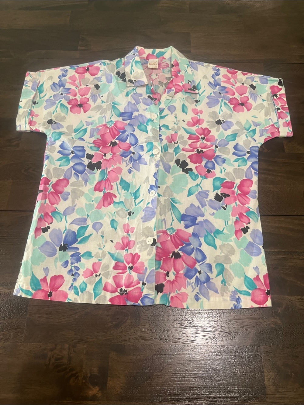 Vintage Jantez Women's Size 12 Floral Short-Sleeve Button-Up Shirt Pink & Blue